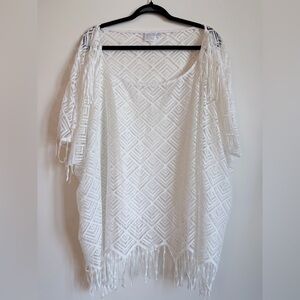 ✔️White Geometric Patterned Kimono coverup. Size 3X.